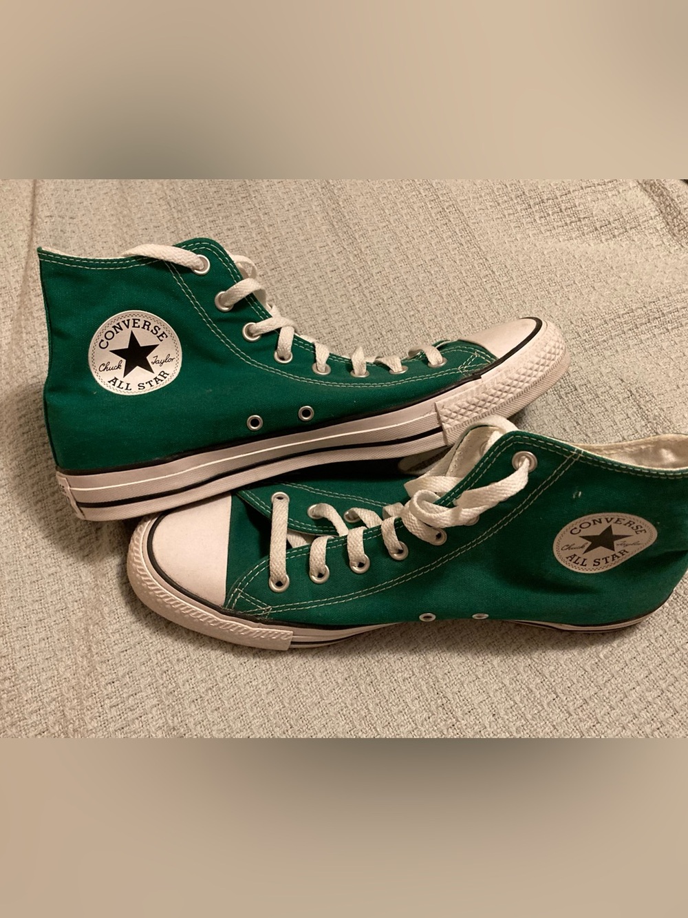 Converse Kelly Green High Top All Star Sneakers like new
